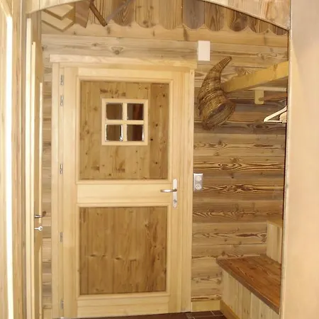 シャレー Les Des Chatelmines *